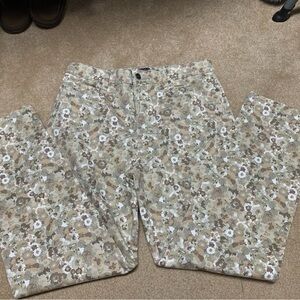 Gloria Vanderbilt jeans